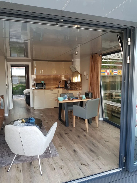 Riverloft I