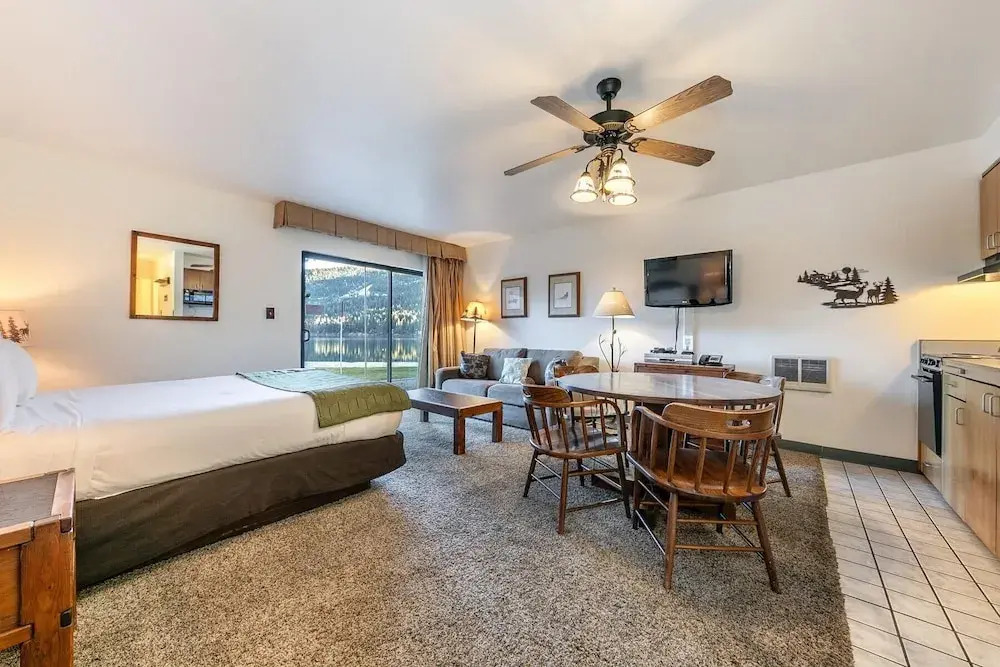 144 Bldg C 1 Bedroom Condo