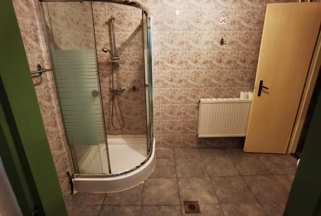 KOMPLEX -Rendezvénytermek-Panzió-Apartman-Irodák