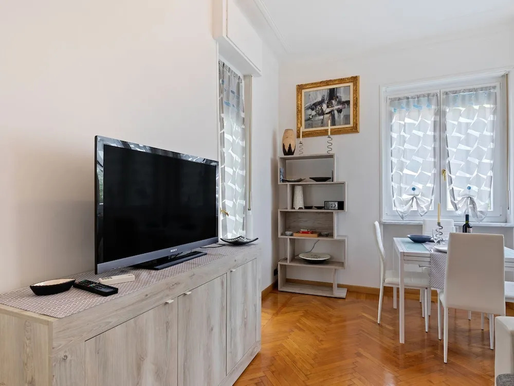 Central Holiday Home in Sanremo With Balcony