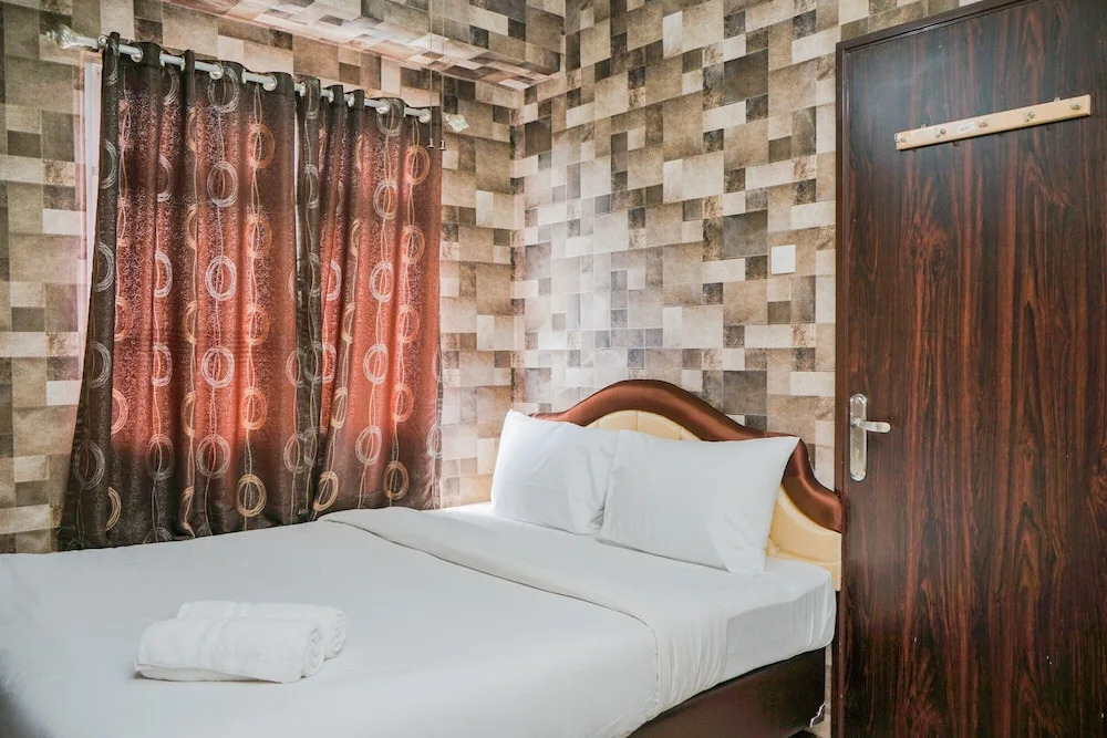 Relieved 1BR Apartment at Serpong Greenview