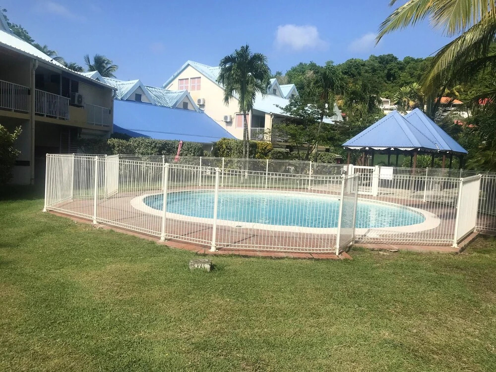 Studio In Sainte Anne With Shared Pool And Furnished Garden 500 M From The Beach