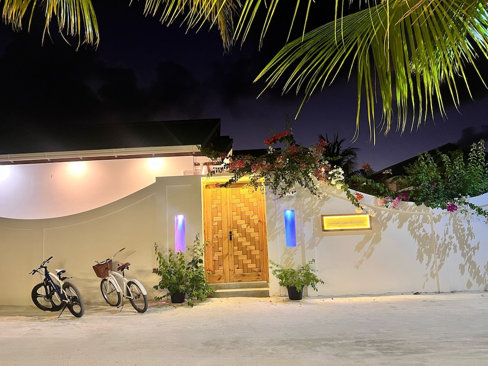 Handhuvaru Maldives