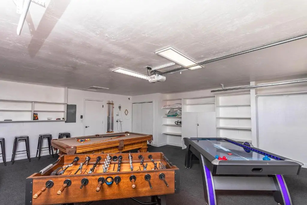 NEW - Havasunny Stay - Sleeps 16, Pool, Spa, Game Room, Fire Pit, Sunsets, Near Lake