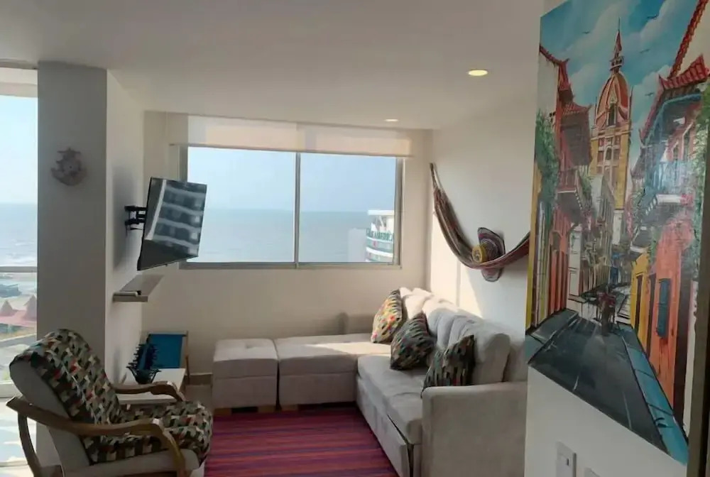 Apartamentos cerca al Mar