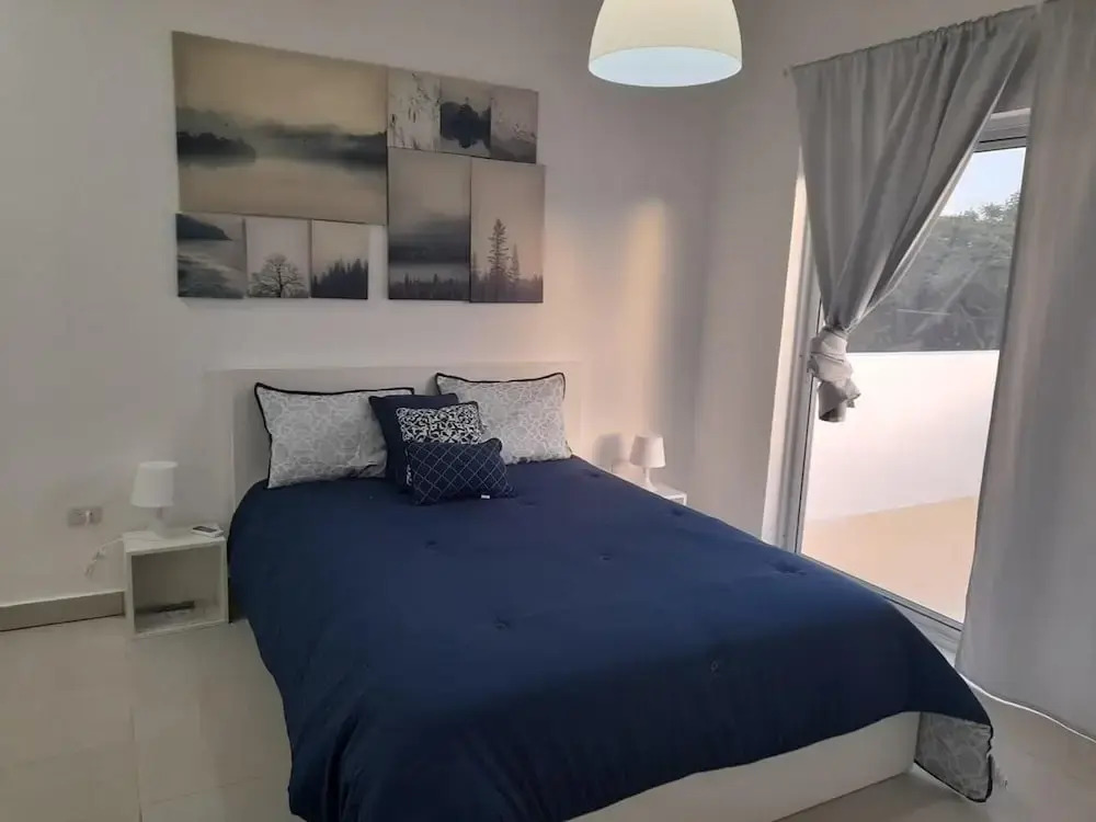 Villa Tamara Sleeps 8 with Pool