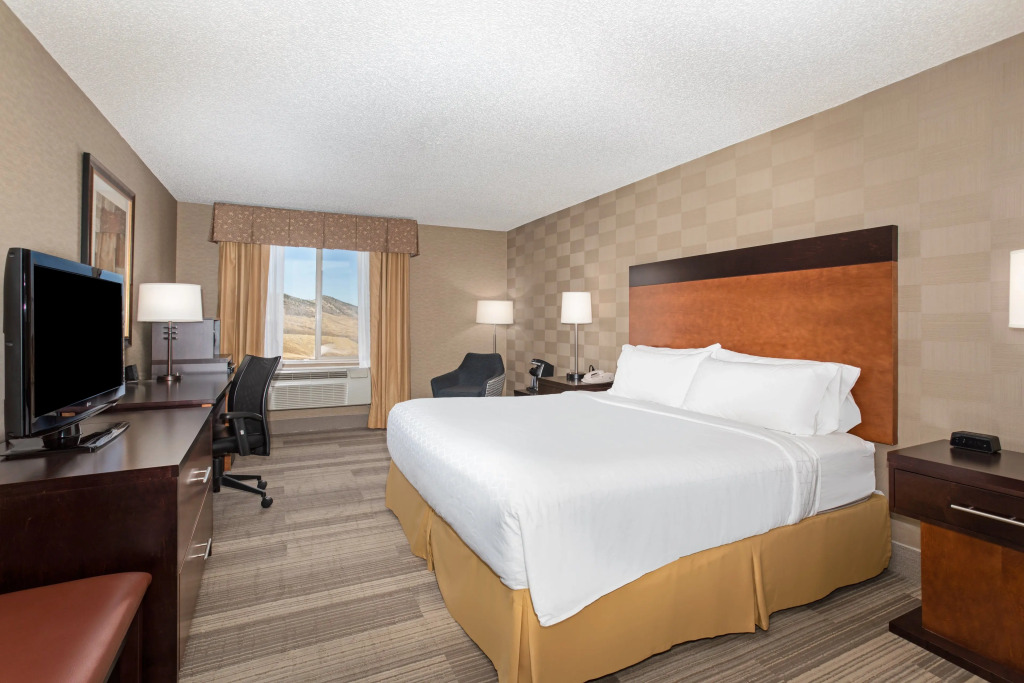 Holiday Inn Express Hotel & Suites Littleton by IHG