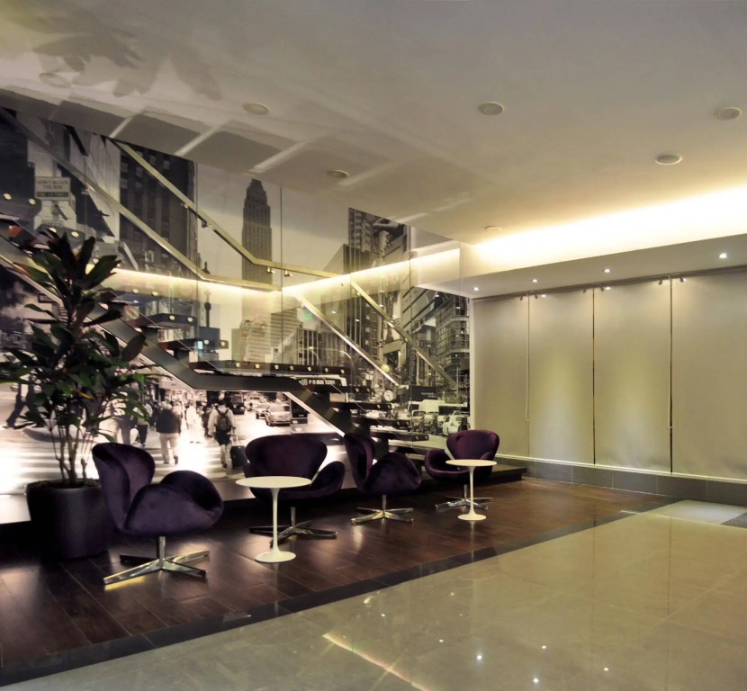 Aku Hotels