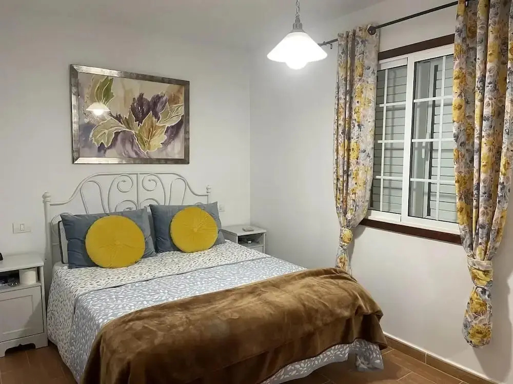 Abades Beach houses by Apartamentos Estrella del Norte