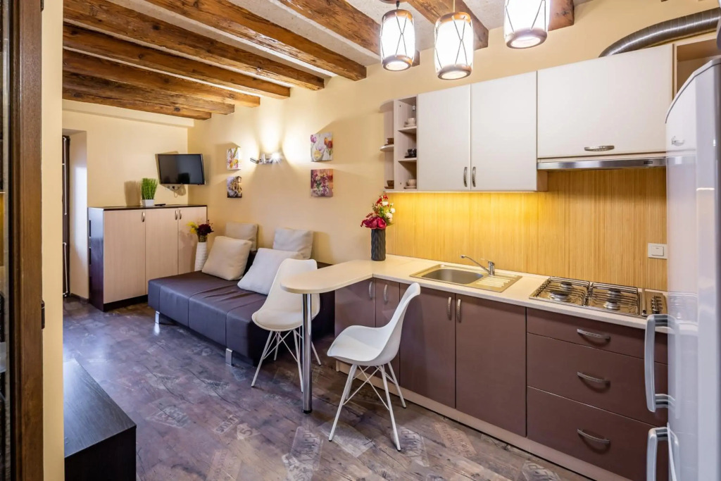 Alfa Apartments Rynok Square 18