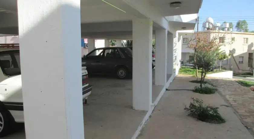 Travellers Hotel Apartments
