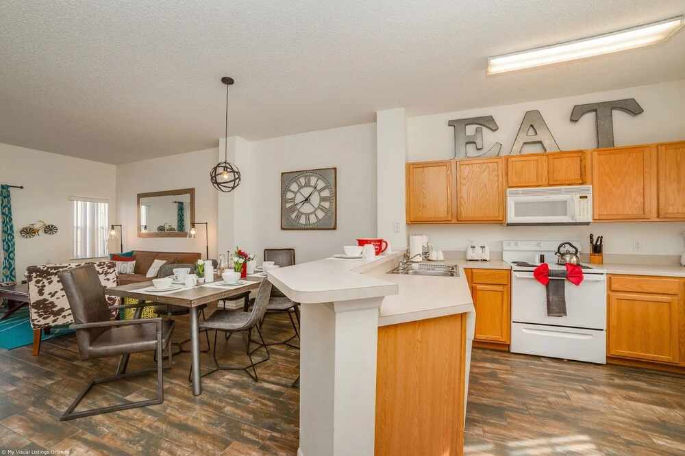 Newly Renovated, Spacious 3bd/2.5ba Villa With Lake View, Near Disney #3tv709