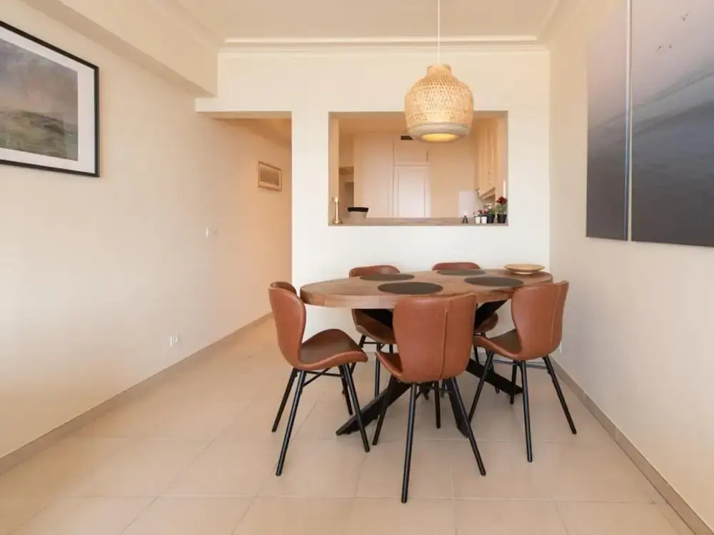 Apartment on the Dike in Ostend Center