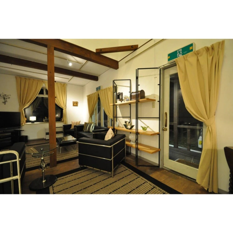 La Tata House Hakuba