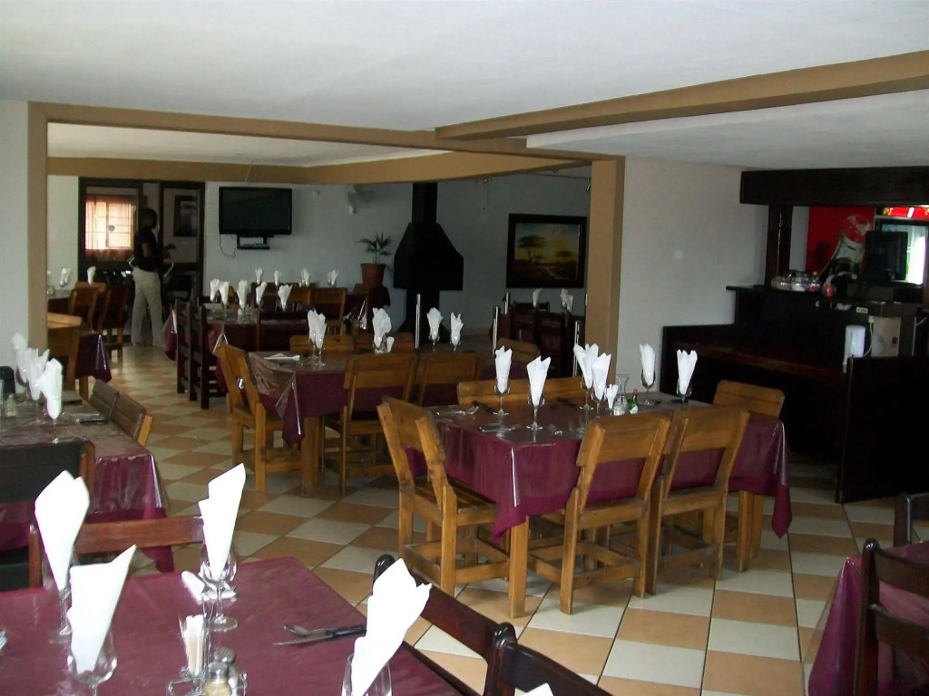 Peace Garden Lodge