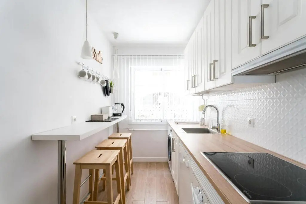 TRIANA 3 Bedrooms & 2 bath Parking Included