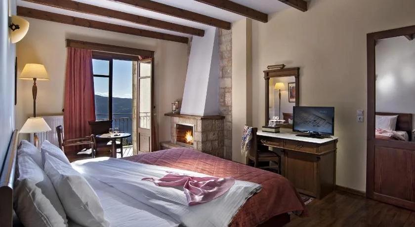 Alpen House Hotel & Suites