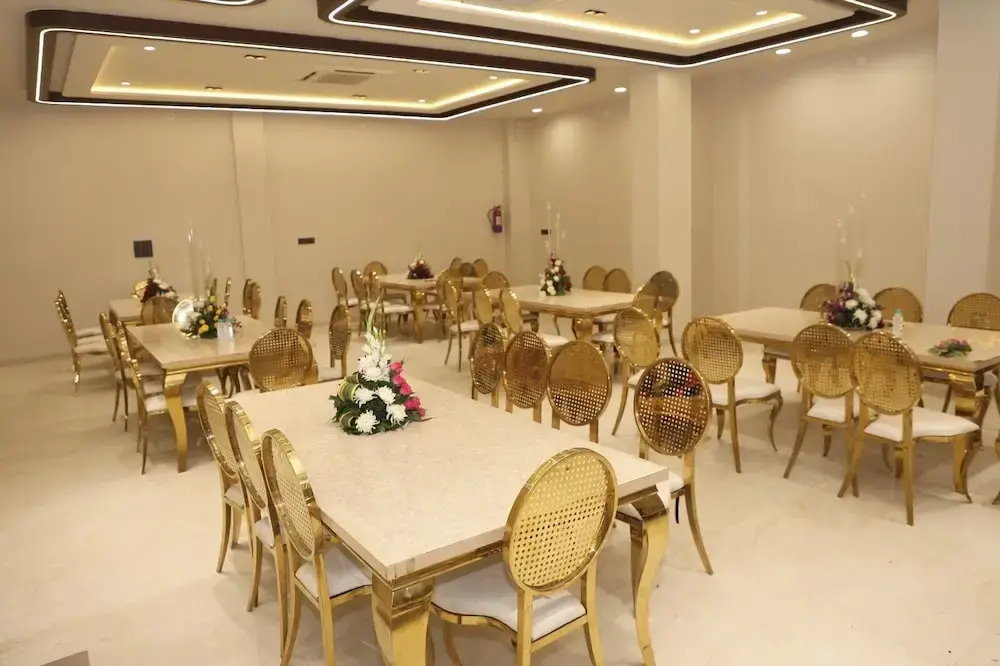 The Meera Hotel