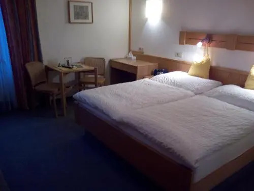 Hotel zum goldenen Hirschen
