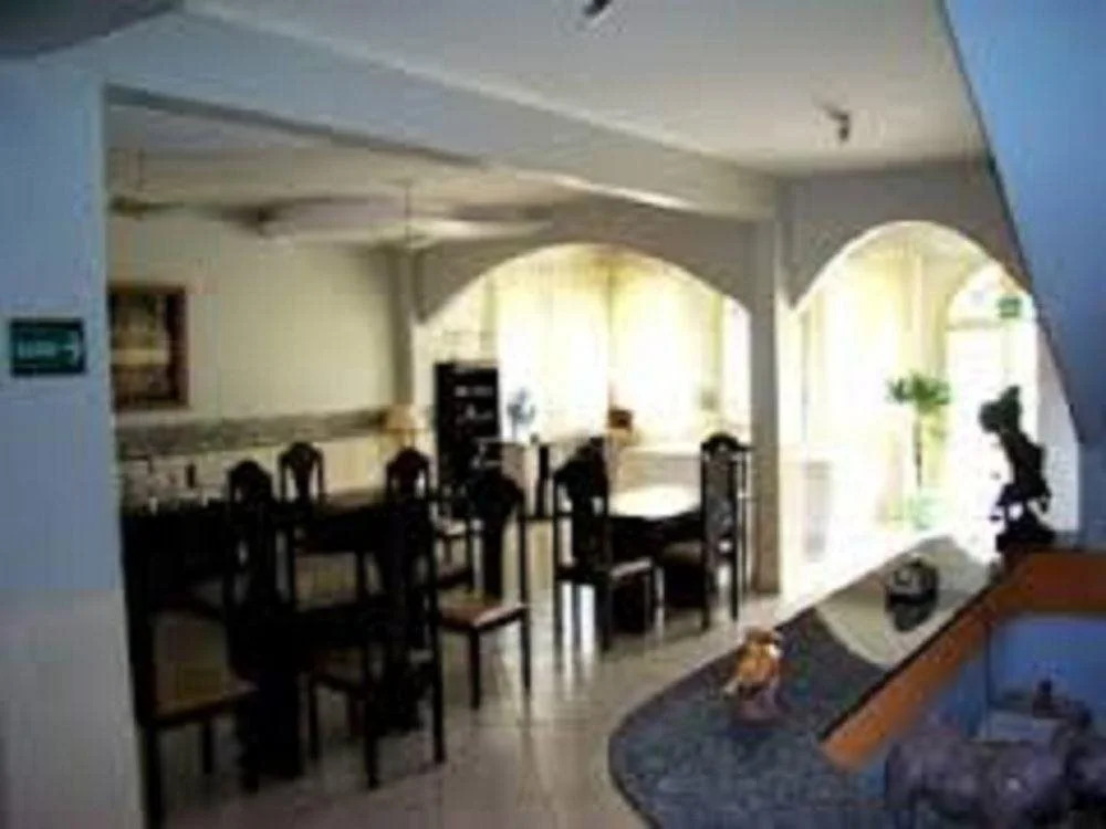 Riadd Hotel
