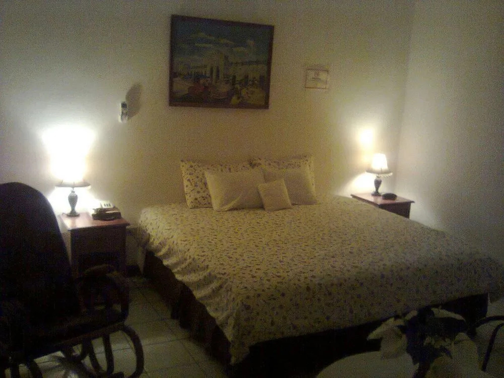 Hotel Monimbo