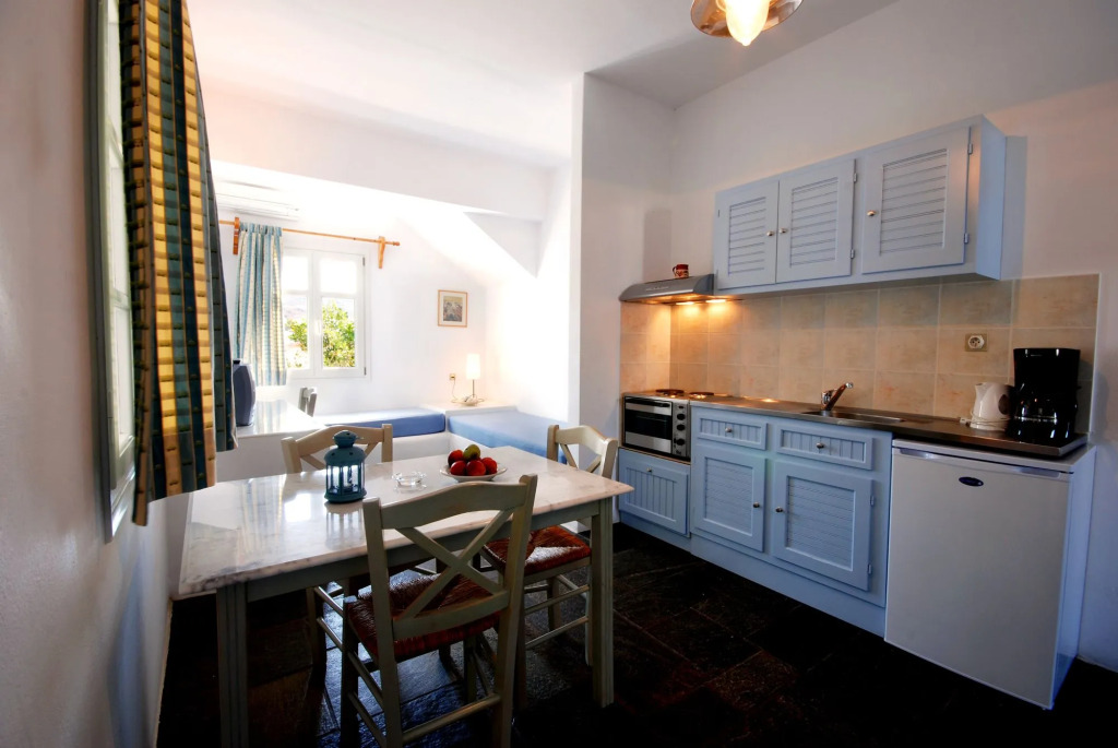 Kalypso Studios & Apartments