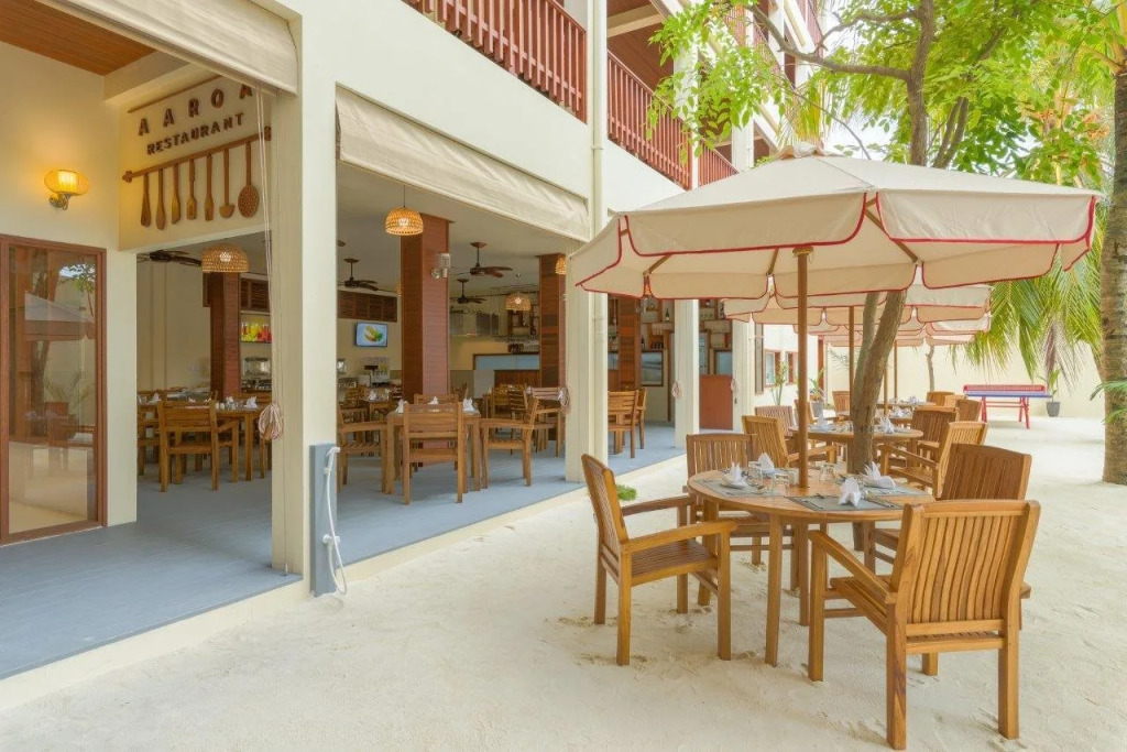 Отель Araamu Holidays & Spa