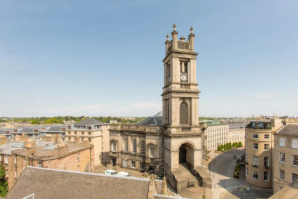 Great Location! Heart of the New Town