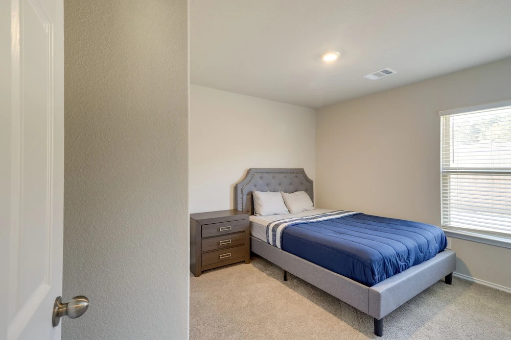 Brand New Spring Home < 1 Mi to Old Town!