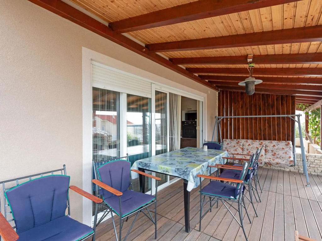 Holiday Home Mandre near Stunning Beaches