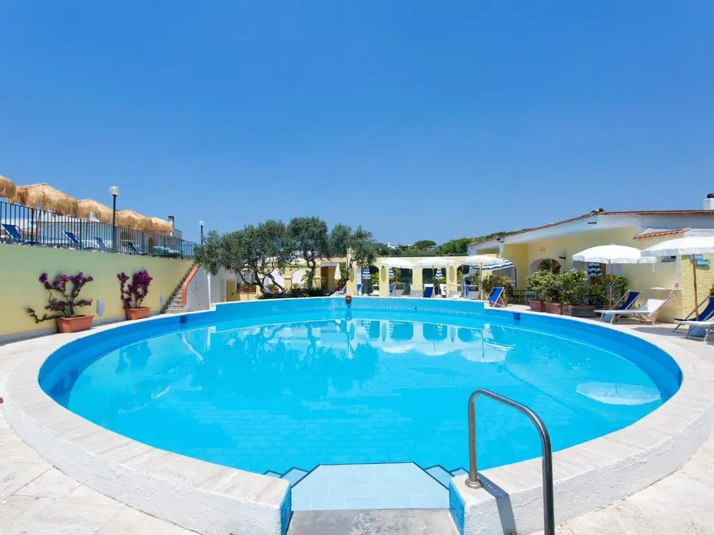 Hotel La Scogliera