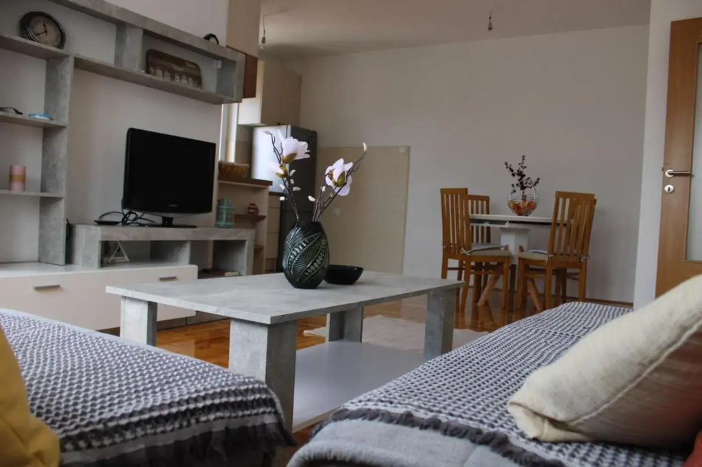 Apartman Sunny Day