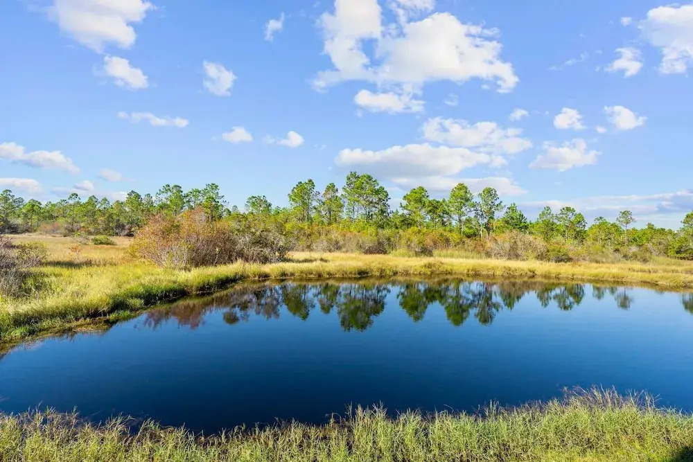 Romar Lakes 101c