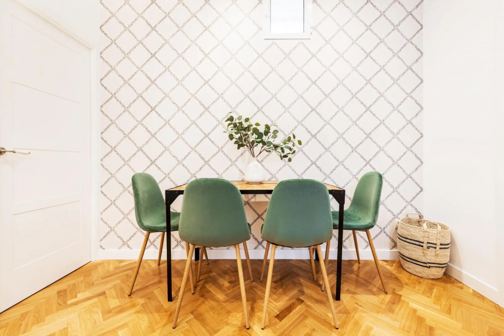 2 BD apartment next to Atocha train station. Atocha