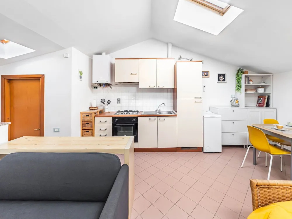 Studio flat- Vicolo Stradellaccio