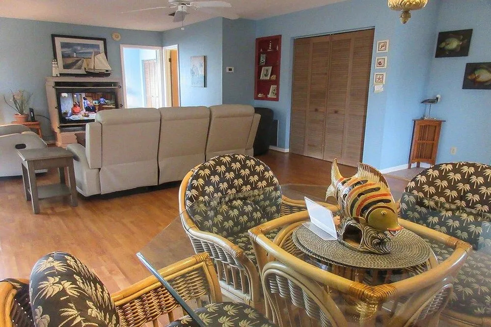 Island Breeze 3 2 Bedrooms 2 Bathrooms Condo