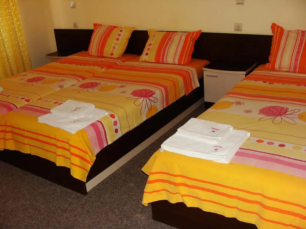 Sunny Paradise Family Hotel