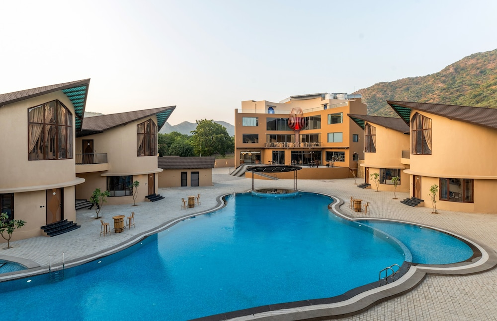 The Qualia Resort Club & Brewery