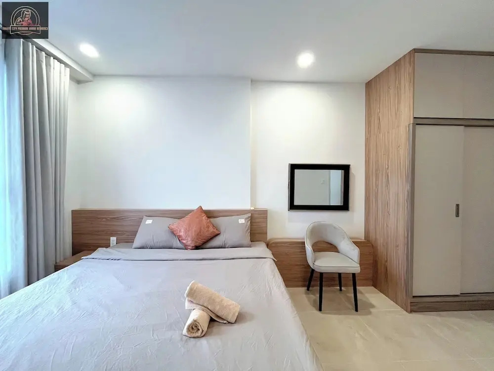 Sunrise City Premium Urban Residence