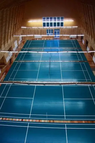 Badders Badminton Club