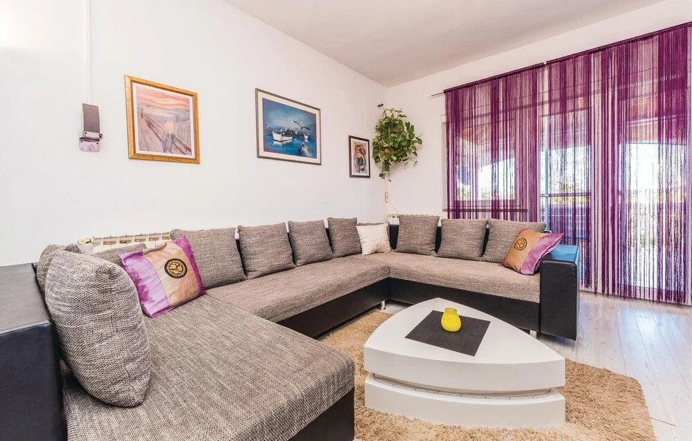 Beautiful Apartment in Bibinje With 2 Bedrooms and Wifi