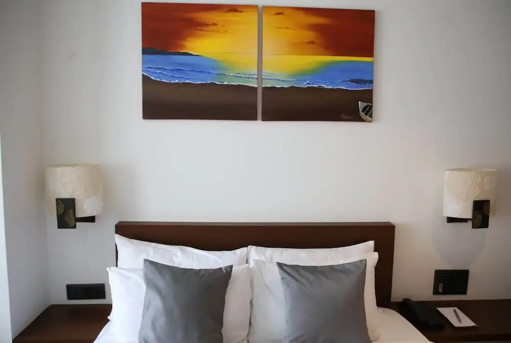 Silver Shell Hotel