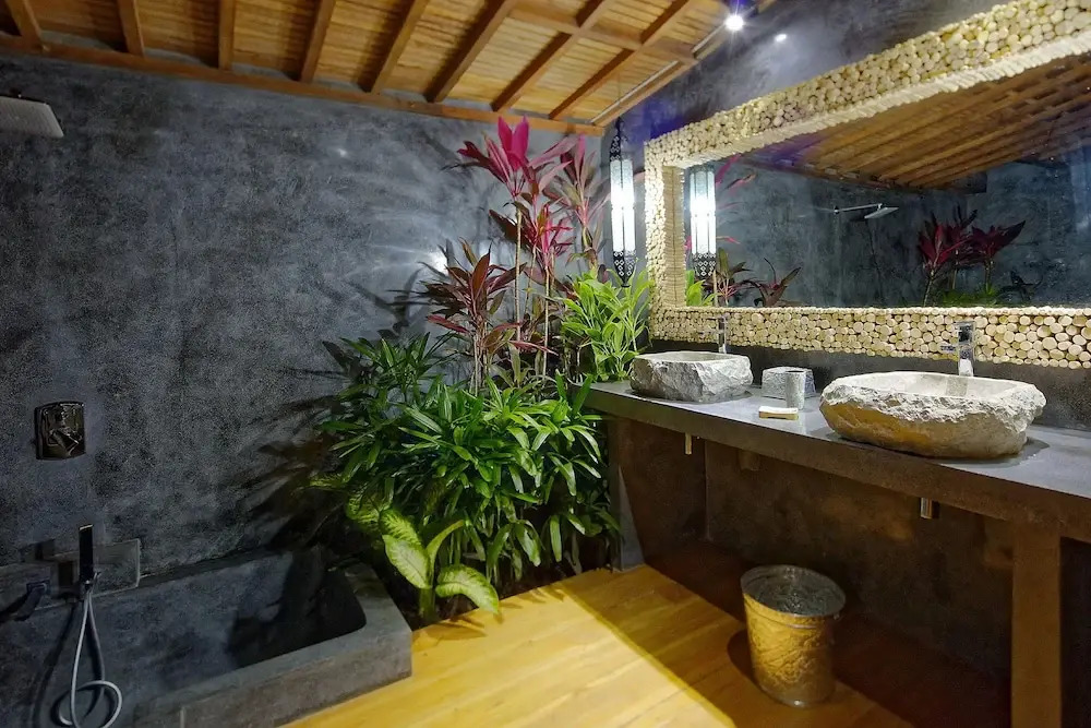 Calista - 4Bedroom Private Pool Villa in Kerobokan