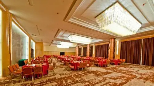 Riz-Carlsen Hotel Dandong