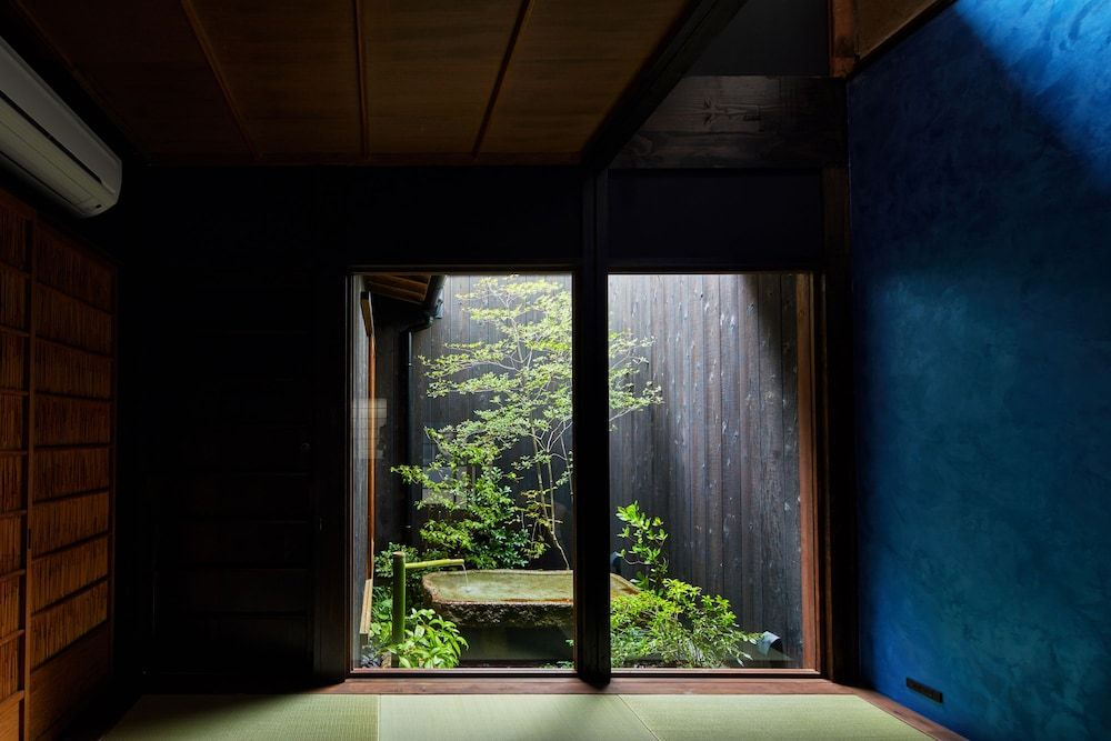 YADORU KYOTO HANARE Mizunoe No Yado
