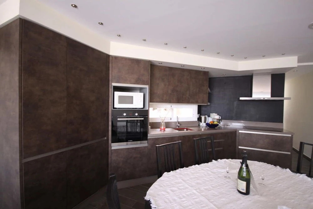Inmovecos 1 linea playa y reformado Soling 65