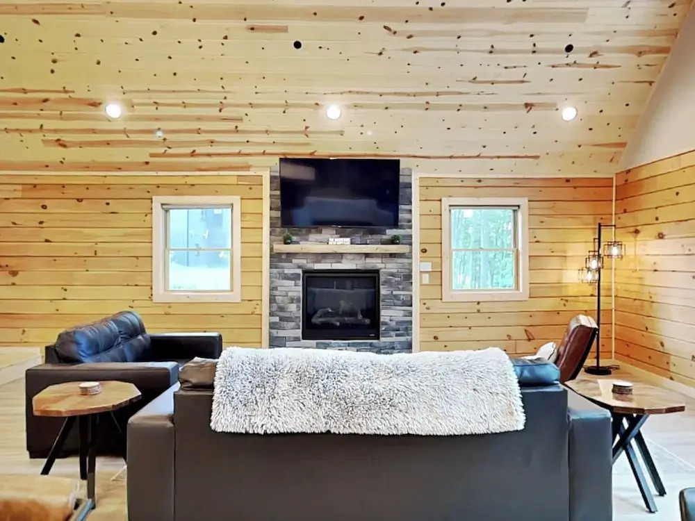 The Pour House by Taylor Made Deep Creek