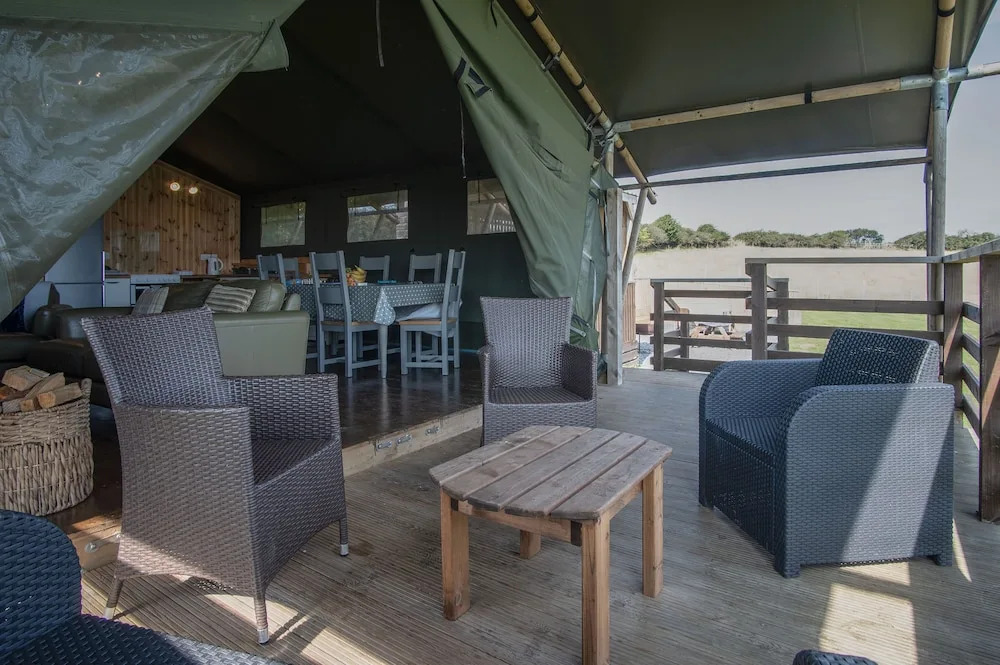 Three Cliffs Glamping Tent - Llangennith
