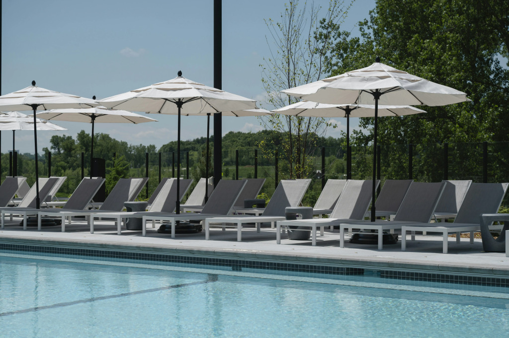 Omni Viking Lakes