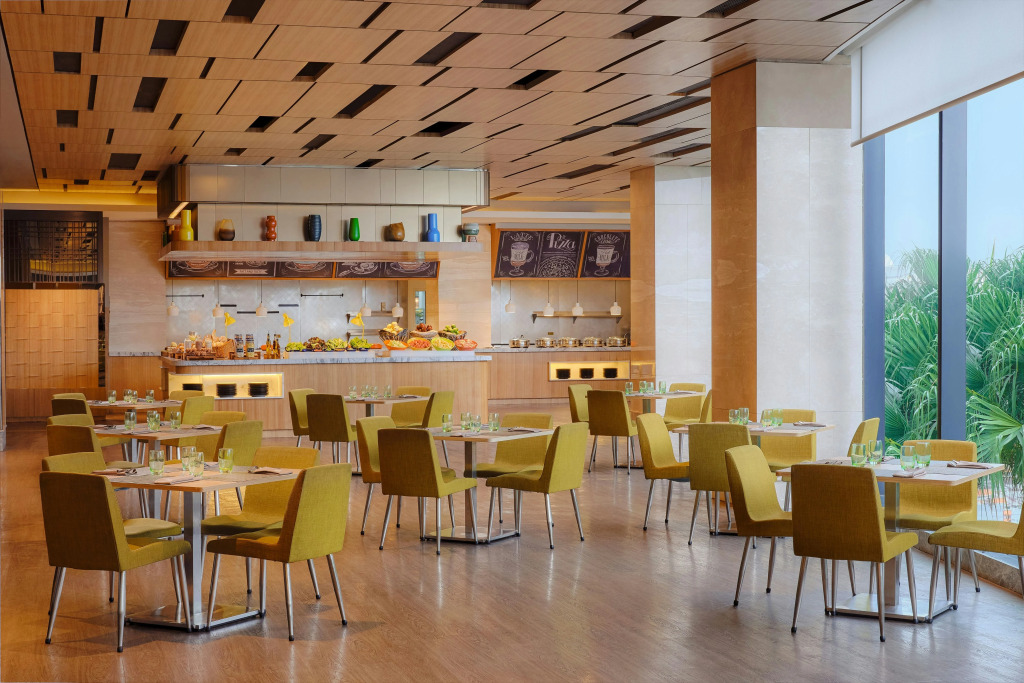Four Points by Sheraton Surabaya, Tunjungan Plaza